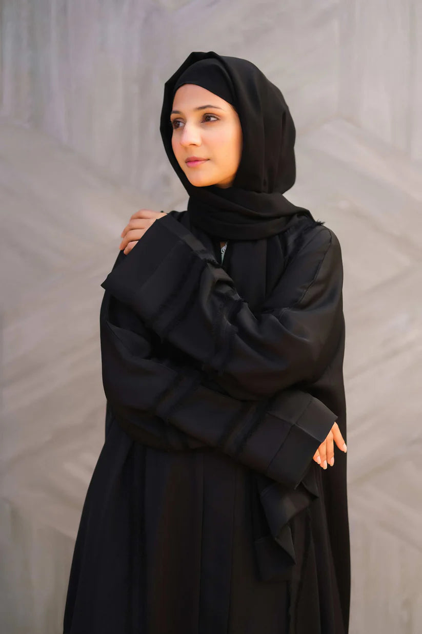 Graceful Harmony Black Abaya