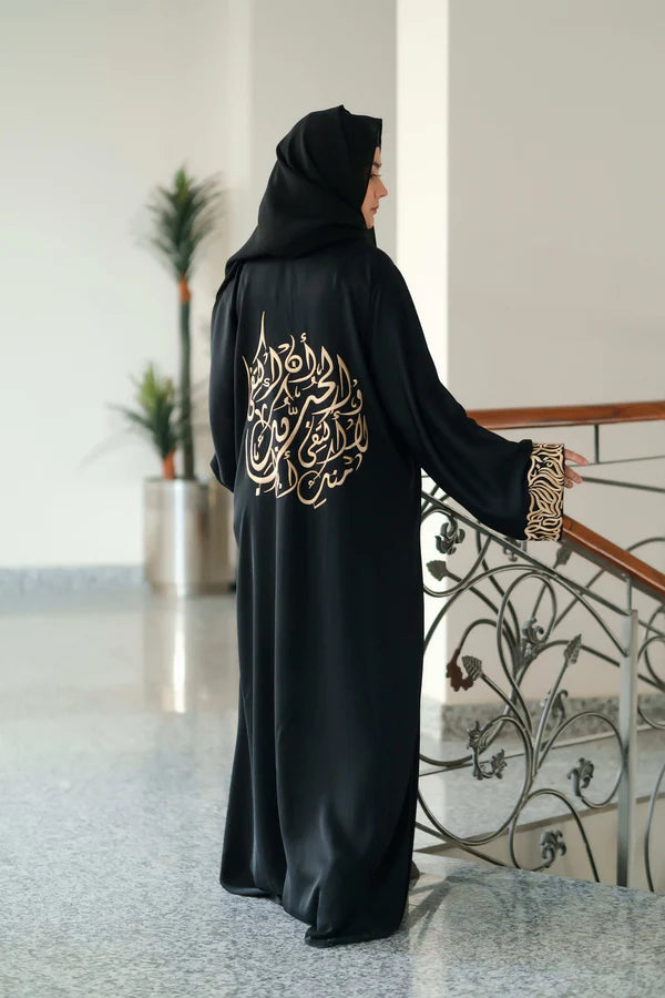 Safaa Calligraphy Abaya
